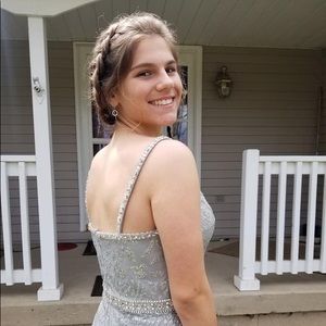 Meet your Posher, Katelyn